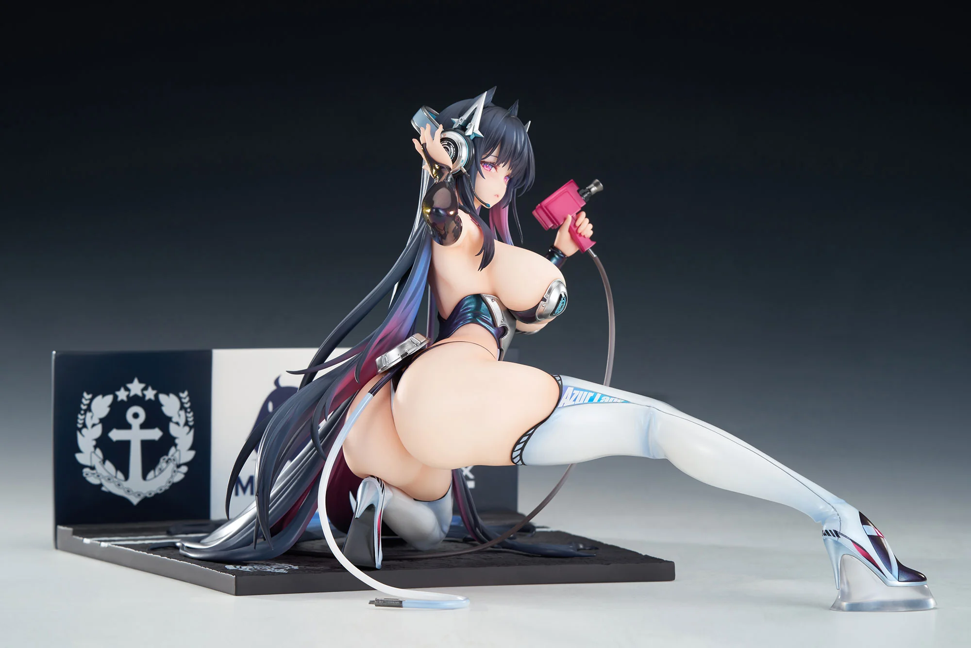 (Pre-Order) Azur Lane - Strasbourg - 1/7 Scale Figure - Faerie of the Race Circuit Ver. - Image 4